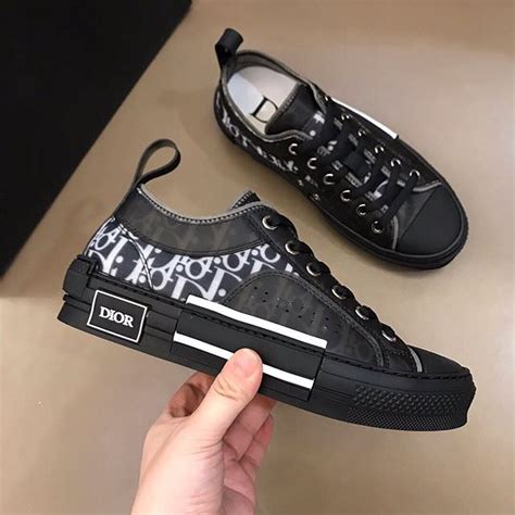 dior b23 oblique linen black|Dior b23 high top sneakers.